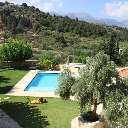 Filippou - Living In Nature Villa Fílippos