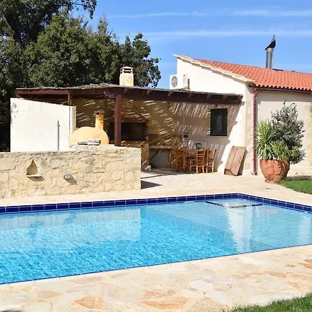 Filippou - Living In Nature Villa